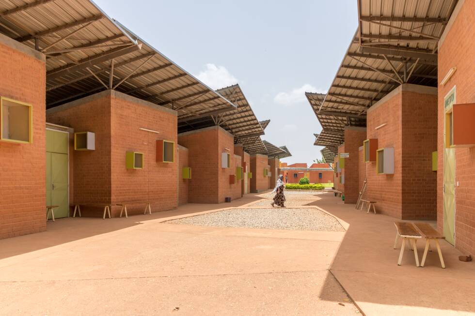 Léo Surgical Clinic & Health Center, 2014, Burkina Faso 